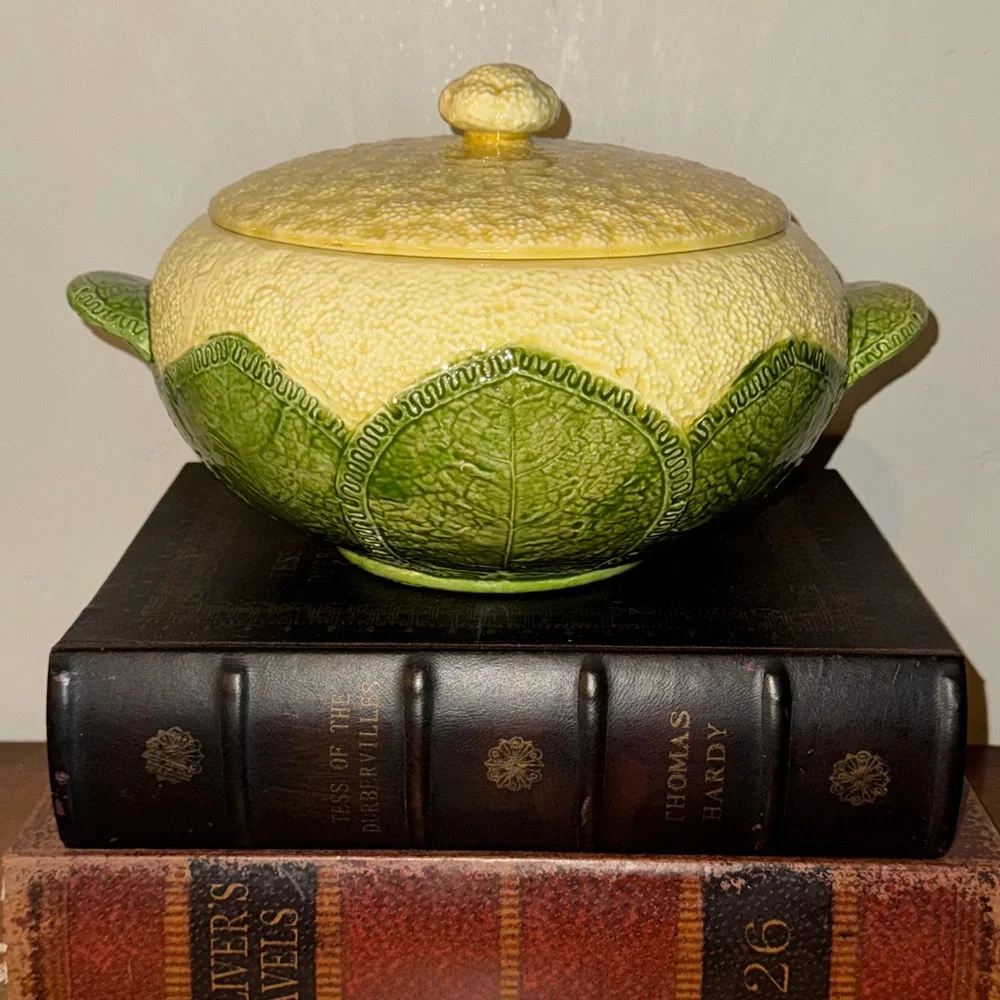 Vintage Cauliflower Ceramic Soup Tureen Cauliflora by JSC Bohemian Cottage